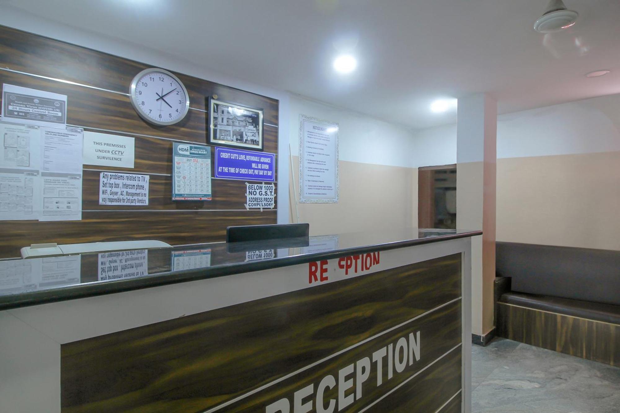 Spot On 81775 Mohit Gokul Lodge New Luxury Room'S Near Secunderabad Railway Station Lalaguda Экстерьер фото